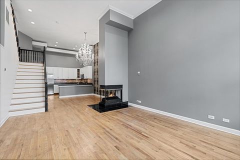 Tiny photo for 747 W Wrightwood Avenue #c, Chicago, IL 60614 (MLS # 12483491)