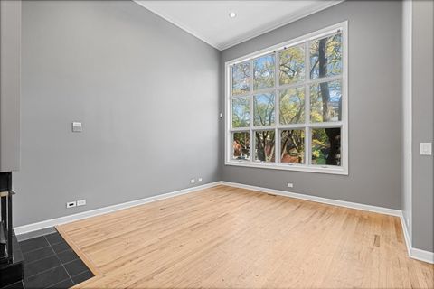 Tiny photo for 747 W Wrightwood Avenue #c, Chicago, IL 60614 (MLS # 12483491)