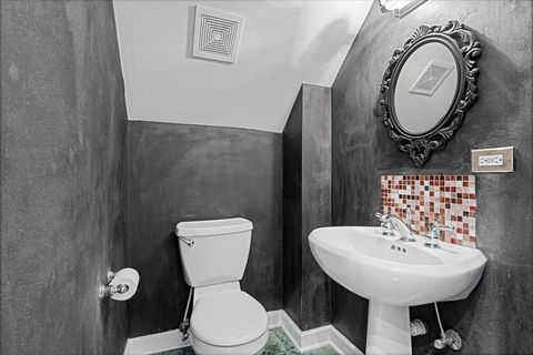 Tiny photo for 747 W Wrightwood Avenue #c, Chicago, IL 60614 (MLS # 12483491)