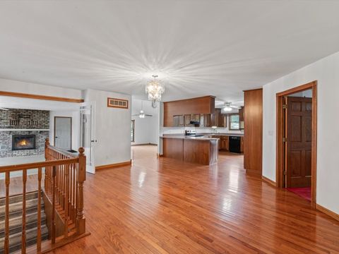 Tiny photo for 1610 Wisconsin Street, Le Claire, IA 52753 (MLS # 12590684)