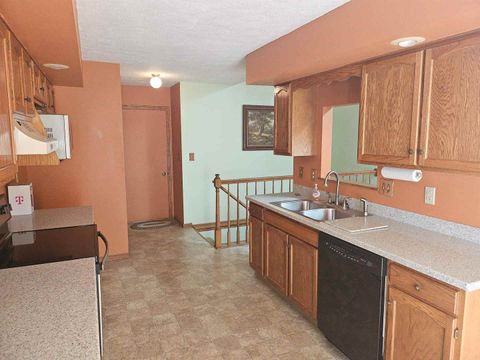 Tiny photo for 108 SEQUOYAH Court, Poplar Grove, IL 61065 (MLS # 12501832)