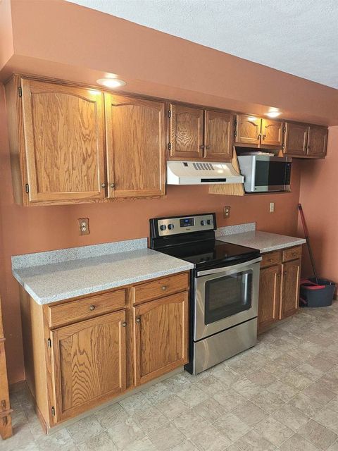 Tiny photo for 108 SEQUOYAH Court, Poplar Grove, IL 61065 (MLS # 12501832)