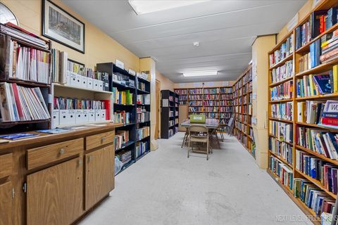 Tiny photo for 127 N Wolf Road #60A, Wheeling, IL 60090 (MLS # 12553512)