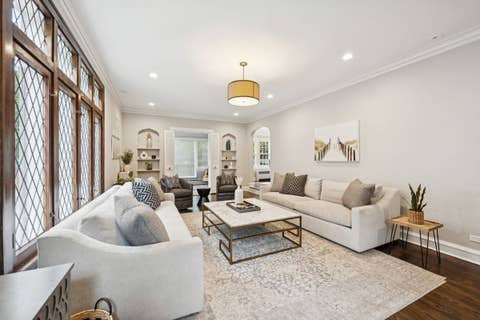 Tiny photo for 2019 BEECHWOOD Avenue, Wilmette, IL 60091 (MLS # 12732225)