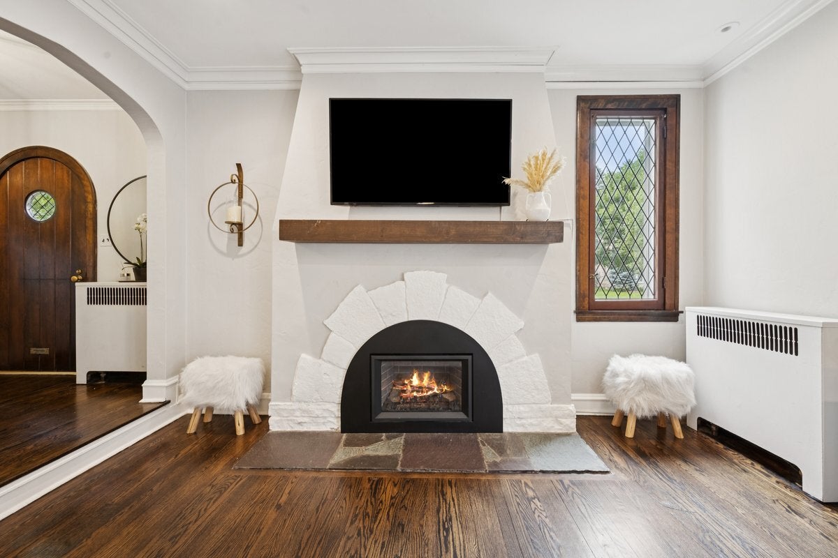 2019 BEECHWOOD Avenue
