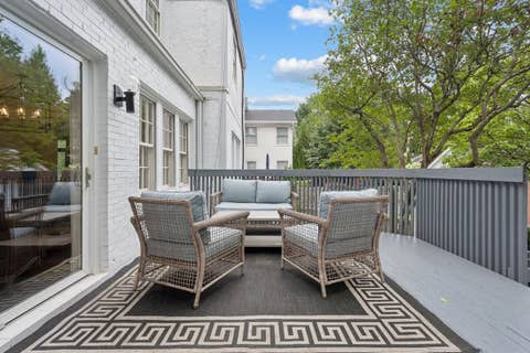 Tiny photo for 2019 BEECHWOOD Avenue, Wilmette, IL 60091 (MLS # 12732225)
