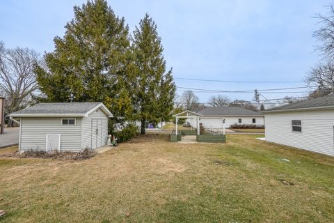 Tiny photo for 125 W Second Street, Manteno, IL 60950 (MLS # 12567018)