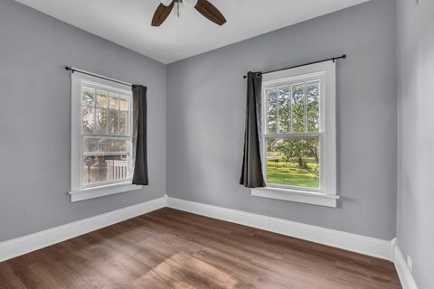 Tiny photo for 193 May Street, Bensenville, IL 60106 (MLS # 12448581)