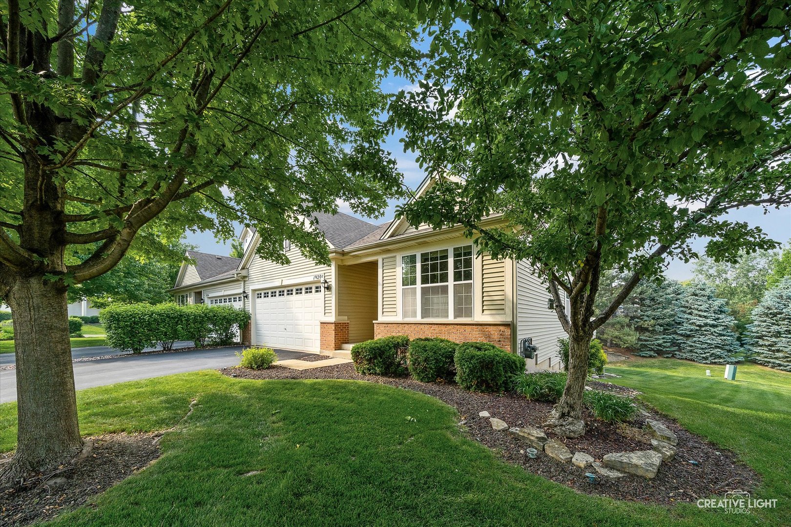 1920 Glenwood Circle B