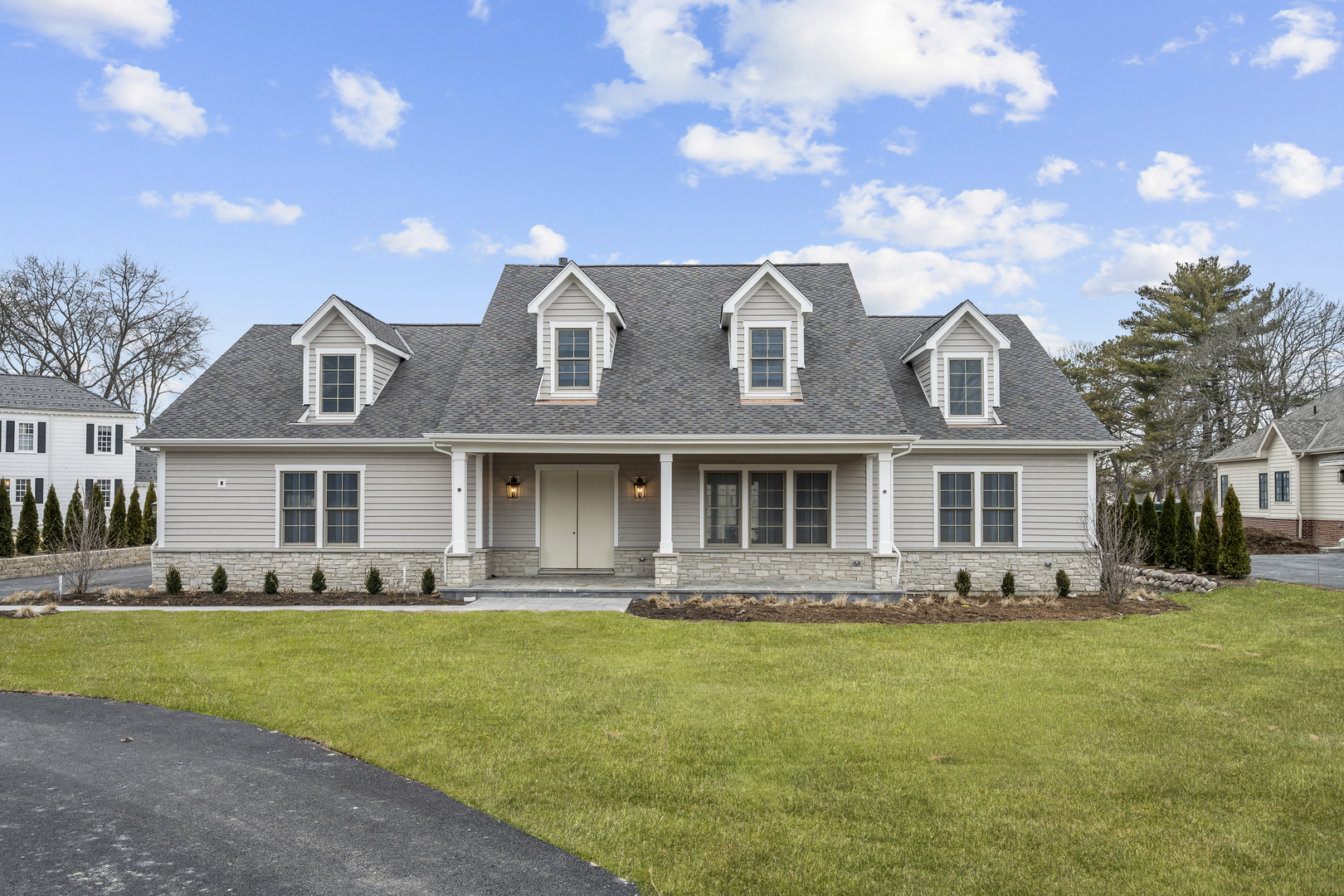 Photo 1 of 29 — 230 Majestic Oak Court, Lake Forest, IL 60045