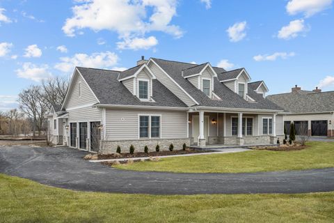 Tiny photo for 230 Majestic Oak Court, Lake Forest, IL 60045 (MLS # 12614869)