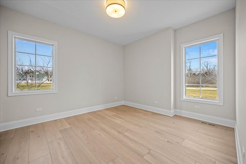 Tiny photo for 230 Majestic Oak Court, Lake Forest, IL 60045 (MLS # 12614869)