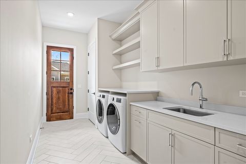 Tiny photo for 230 Majestic Oak Court, Lake Forest, IL 60045 (MLS # 12614869)