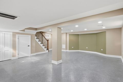 Tiny photo for 10516 S King Drive, Chicago, IL 60628 (MLS # 12688134)