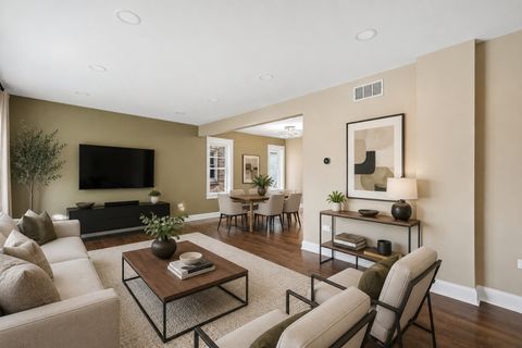 Tiny photo for 10516 S King Drive, Chicago, IL 60628 (MLS # 12688134)