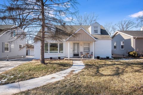 607 Maple Avenue Willow Springs IL 60480
