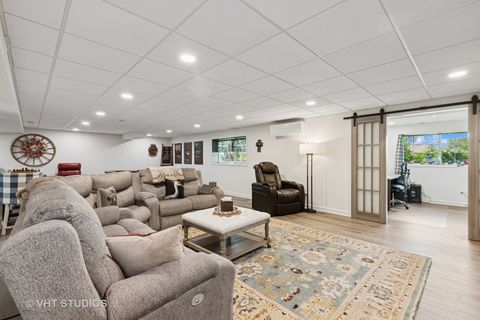 Tiny photo for 2032 Wentworth Drive, Volo, IL 60020 (MLS # 12540992)