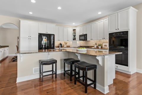 Tiny photo for 2807 Edgebrook Court, Naperville, IL 60564 (MLS # 12669144)