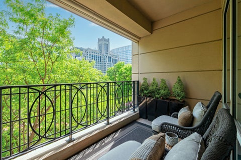 Tiny photo for 840 N LAKE SHORE Drive #401-402, Chicago, IL 60611 (MLS # 12736004)