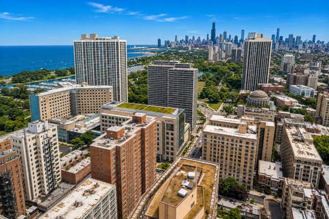 Tiny photo for 2909 N Sheridan Road #1703, Chicago, IL 60657 (MLS # 12736627)