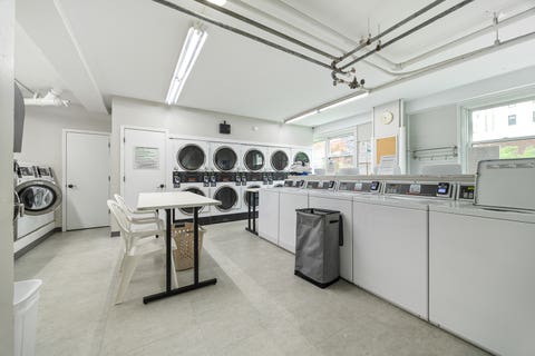 Tiny photo for 2909 N Sheridan Road #1703, Chicago, IL 60657 (MLS # 12736627)