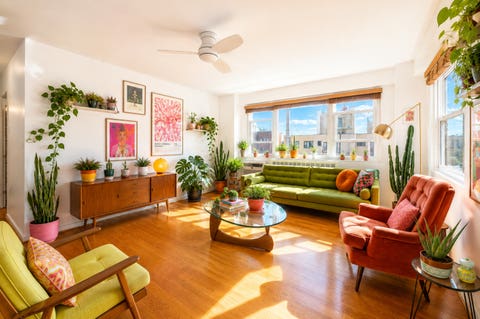 Tiny photo for 2909 N Sheridan Road #1703, Chicago, IL 60657 (MLS # 12736627)