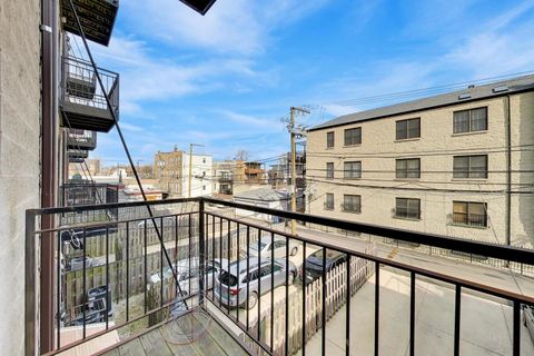 Tiny photo for 2702 W CHICAGO Avenue #2, Chicago, IL 60622 (MLS # 12612439)