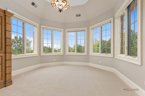 Tiny photo for 5 Jennifer Court, Barrington, IL 60010 (MLS # 12509582)