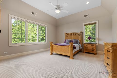 Tiny photo for 5 Jennifer Court, Barrington, IL 60010 (MLS # 12509582)