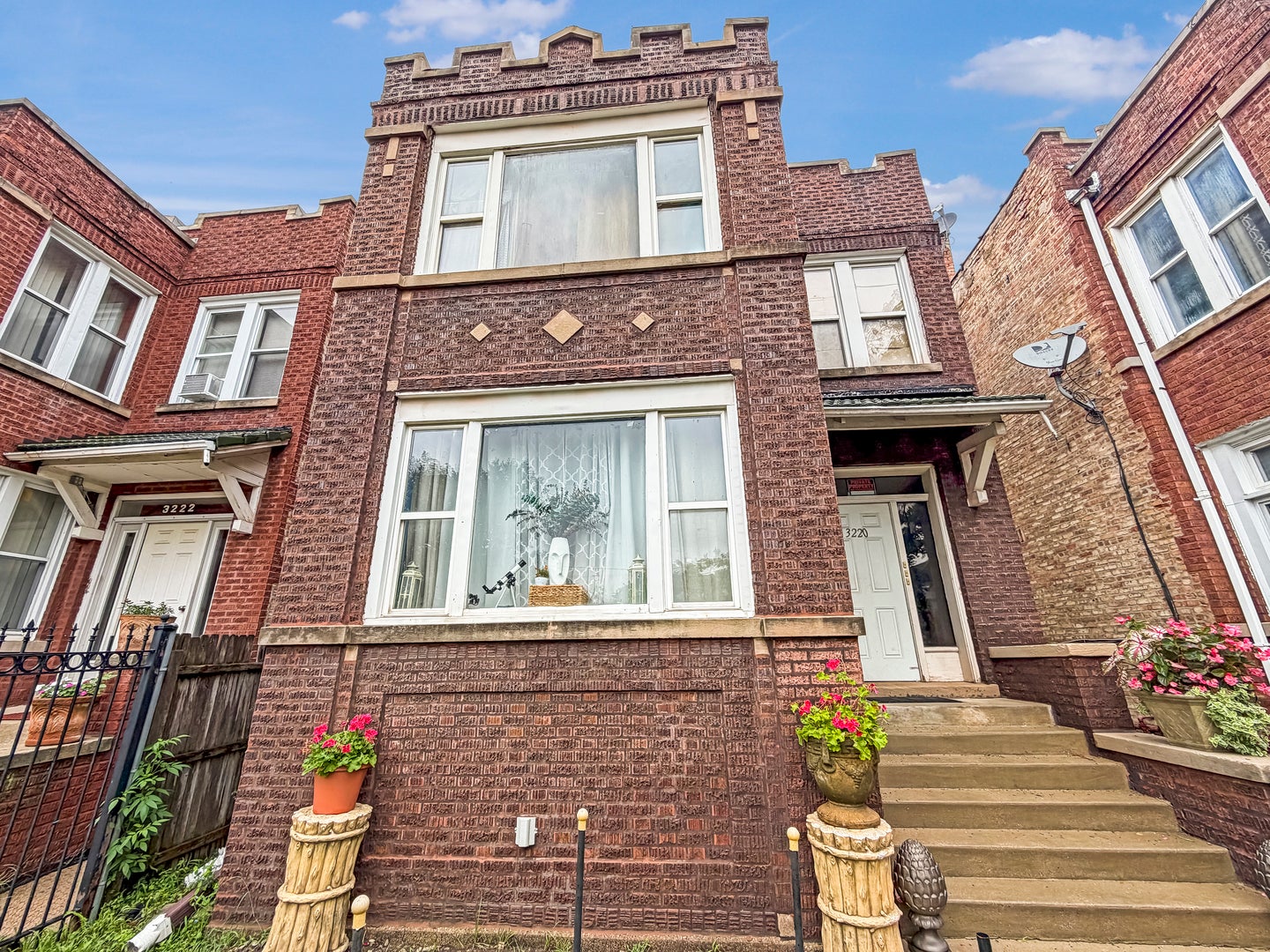 3220 W 65TH Place