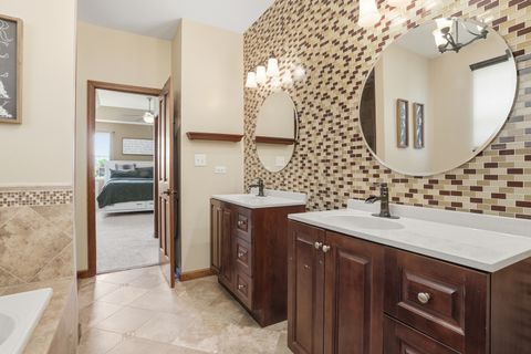 Tiny photo for 1044 Sycamore Street, Beecher, IL 60401 (MLS # 12651828)