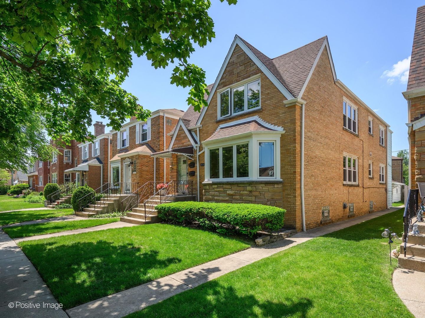 Properties 2 6038 N Austin Avenue