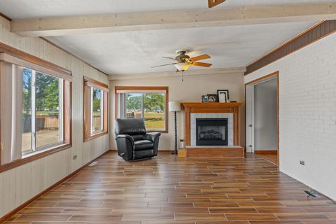 Tiny photo for 616 S Ahrens Avenue, Lombard, IL 60148 (MLS # 12482311)