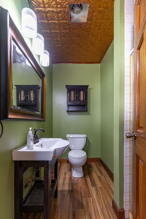 Tiny photo for 616 S Ahrens Avenue, Lombard, IL 60148 (MLS # 12482311)
