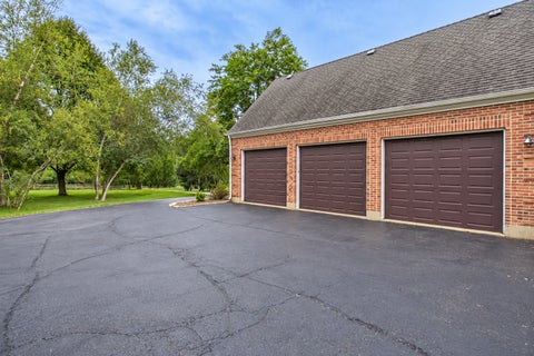 Tiny photo for 122 Deepwood Road, Barrington Hills, IL 60010 (MLS # 12723616)