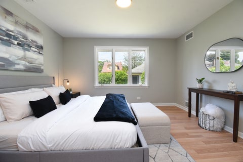 Tiny photo for 141 Wesley Avenue, Oak Park, IL 60302 (MLS # 12608182)