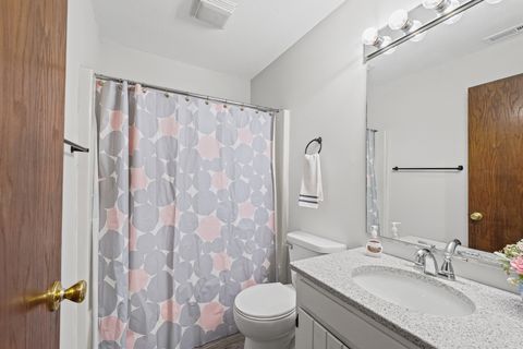 Tiny photo for 1302 Christopher Circle #4, Urbana, IL 61802 (MLS # 12482258)