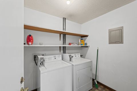 Tiny photo for 1302 Christopher Circle #4, Urbana, IL 61802 (MLS # 12482258)