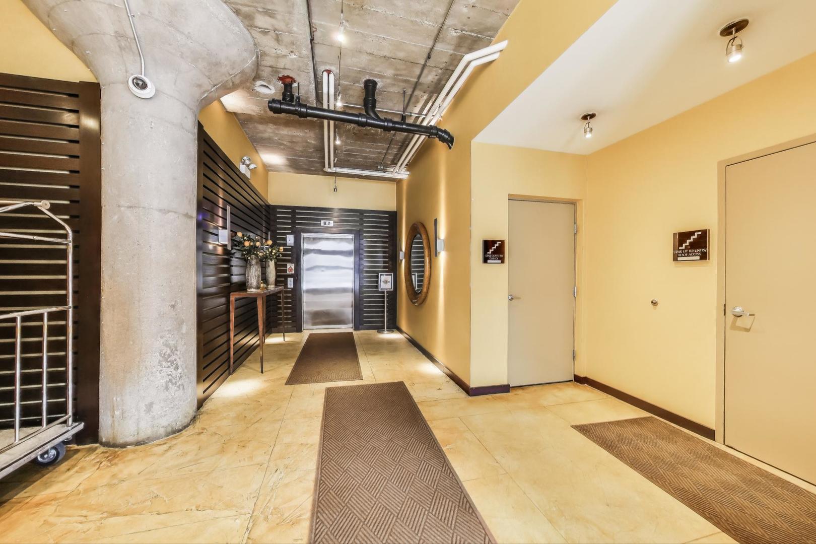 1000 W 15th Street 410