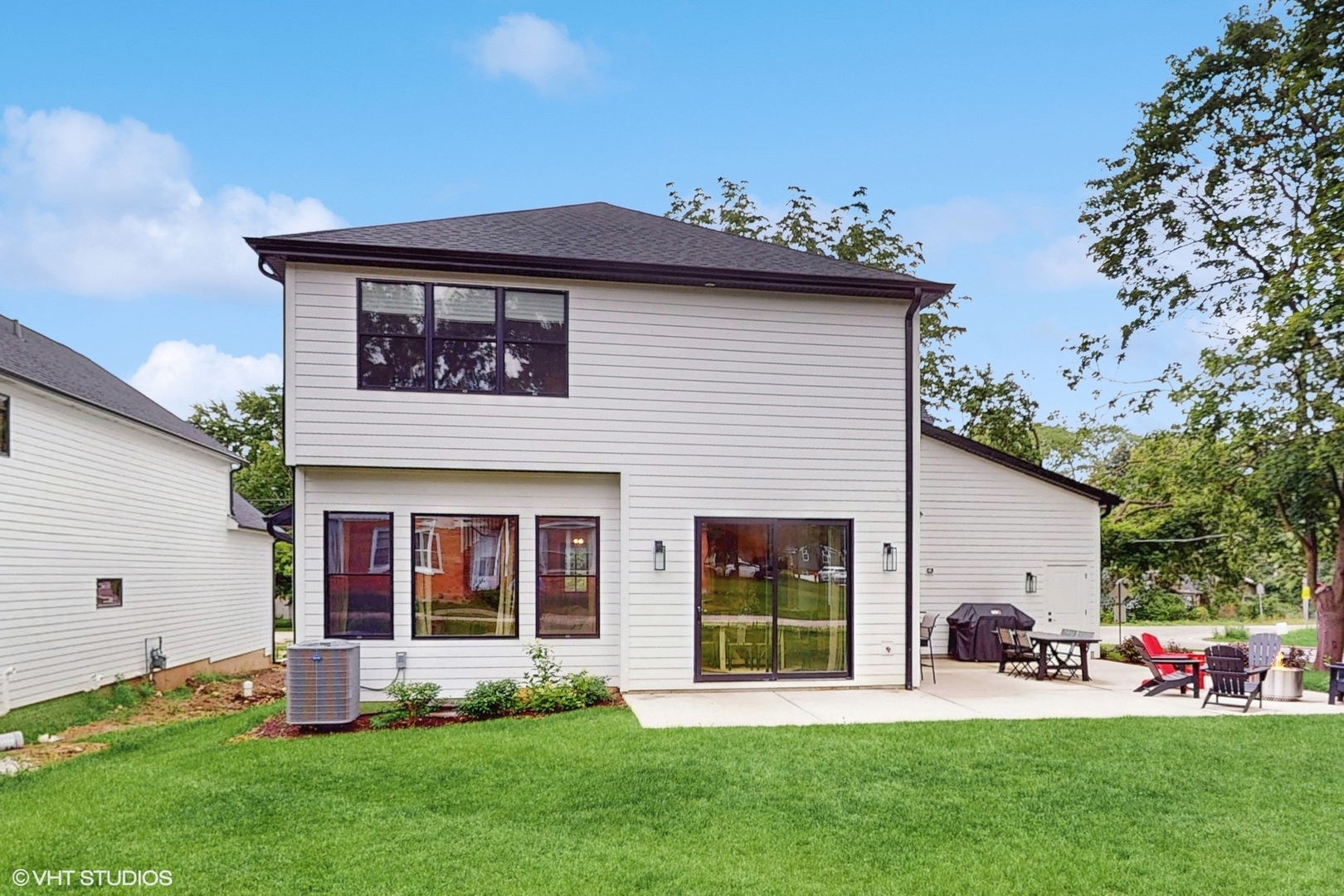 223 W Bauer Road