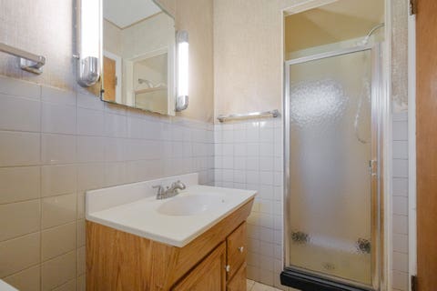 Tiny photo for 12 E Elaine Circle, Prospect Heights, IL 60070 (MLS # 12690298)