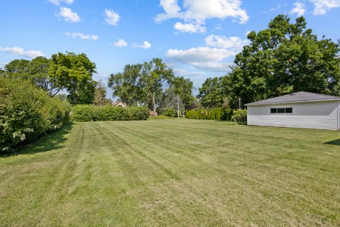 Tiny photo for 12 E Elaine Circle, Prospect Heights, IL 60070 (MLS # 12690298)