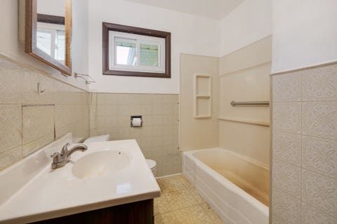Tiny photo for 12 E Elaine Circle, Prospect Heights, IL 60070 (MLS # 12690298)