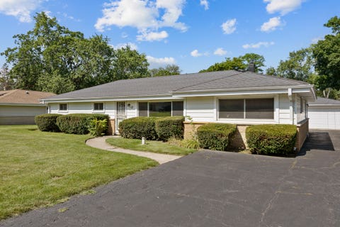 12 E Elaine Circle, Prospect Heights, IL 60070 - #: 12690298