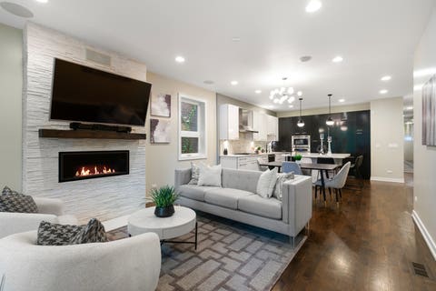 Tiny photo for 1536 W Walton Street #1, Chicago, IL 60642 (MLS # 12723967)