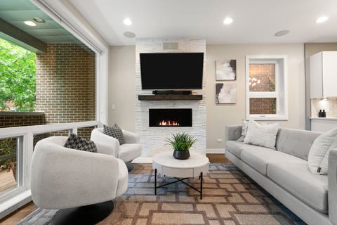 Tiny photo for 1536 W Walton Street #1, Chicago, IL 60642 (MLS # 12723967)