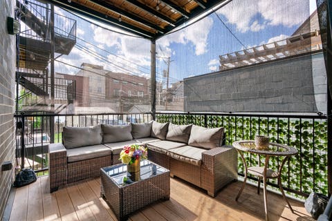 Tiny photo for 1536 W Walton Street #1, Chicago, IL 60642 (MLS # 12723967)