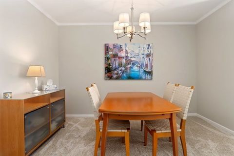 Tiny photo for 3256 Sanders Road #4E, Northbrook, IL 60062 (MLS # 12405188)