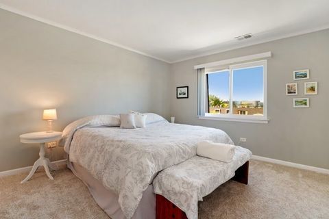 Tiny photo for 3256 Sanders Road #4E, Northbrook, IL 60062 (MLS # 12405188)