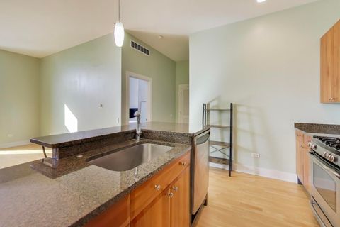Tiny photo for 725 N Aberdeen Street #607, Chicago, IL 60642 (MLS # 12595328)